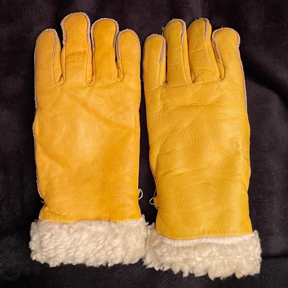 Vintage Genuine Cowhide Fleece Lined Gloves Fits Like a Woman’s Medium - Picture 2 of 6